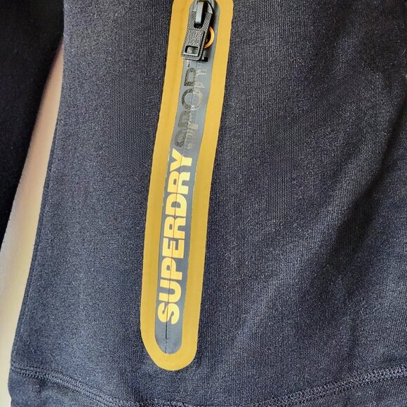 NWOT SuperDrySport Gold Warm Hooded Sport Jacket with gold trim. Sz 10 US - Picture 9 of 12